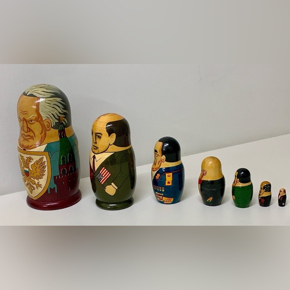 1990s Vintage Soviet Era Hand Painted Wooden Historic Russian Leaders Matryoshka - Picture 5 of 15